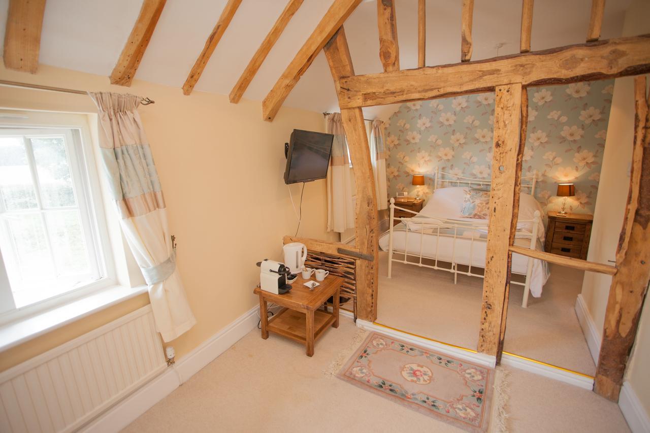 The Seven Stars Inn Pewsey Eksteriør billede